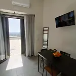 Casa Del Sole Fronte Mare Apartment